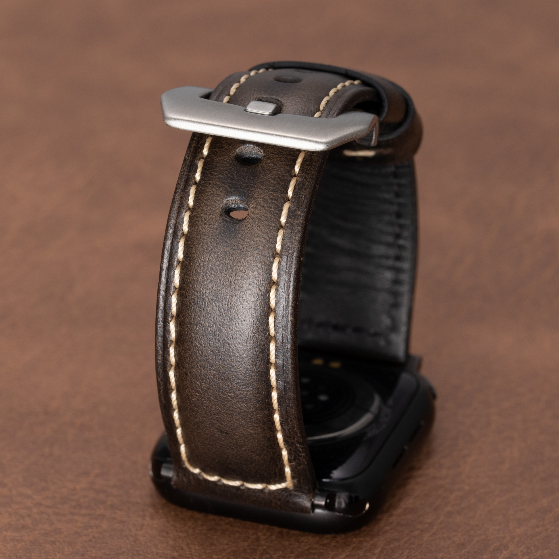 Nova Nappa Leather Apple Watch Band Italian 5.8–8.5 In