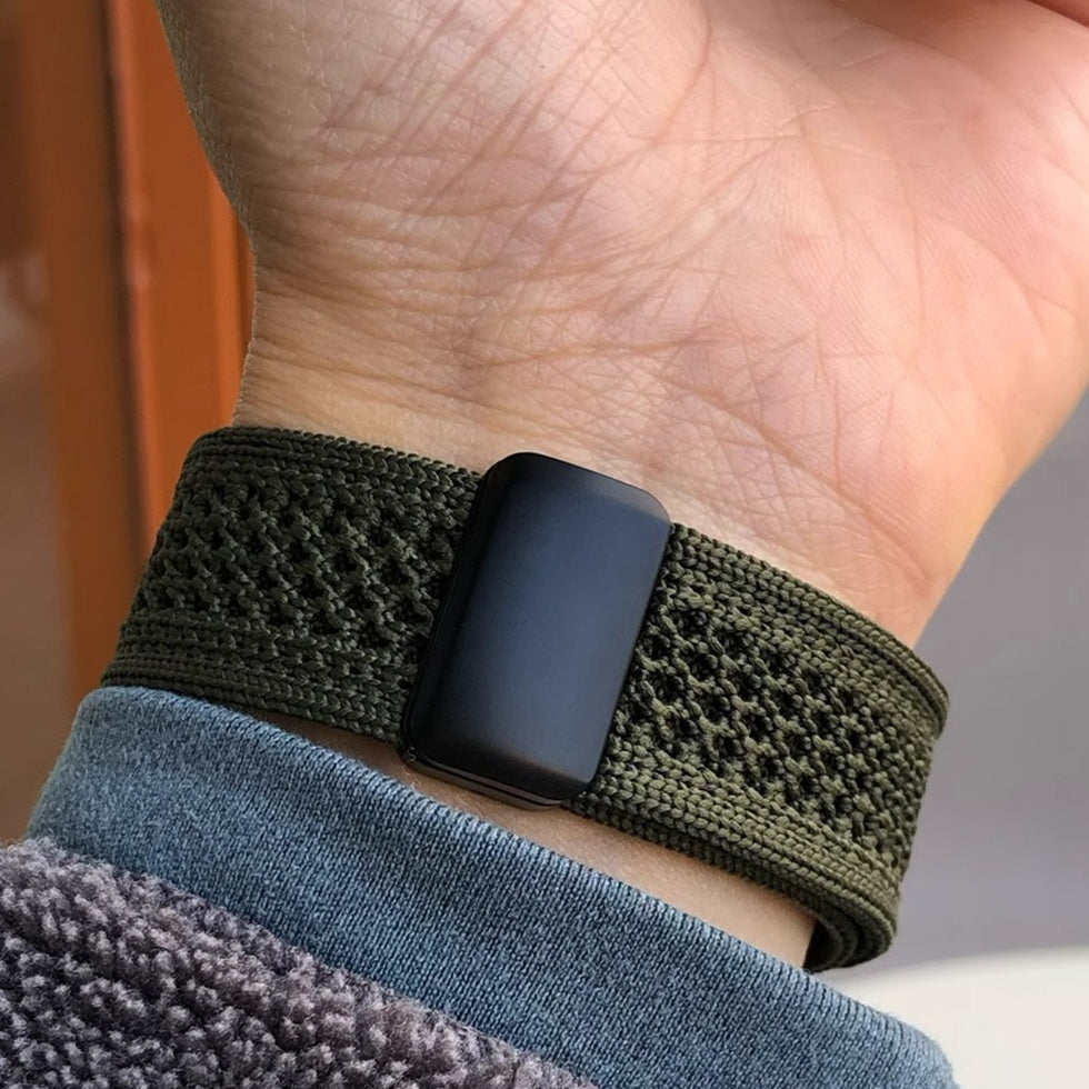 AeroFlex Mesh Nylon Loop With Magnetic Clasp for Apple Watch